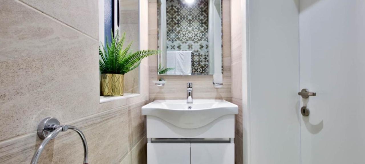 Ursula Apartments Self Catering Studios And 1-Br In Central Valletta By Tritoni Hotels Exterior foto